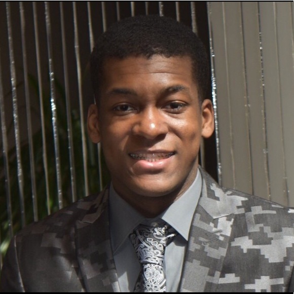 Meet your Posher, Gino - Picture 2 of 2